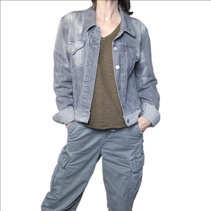 Women's Denim Jean Jacket Gray Distressed faded Cropped Collared LEVI STRAUSS